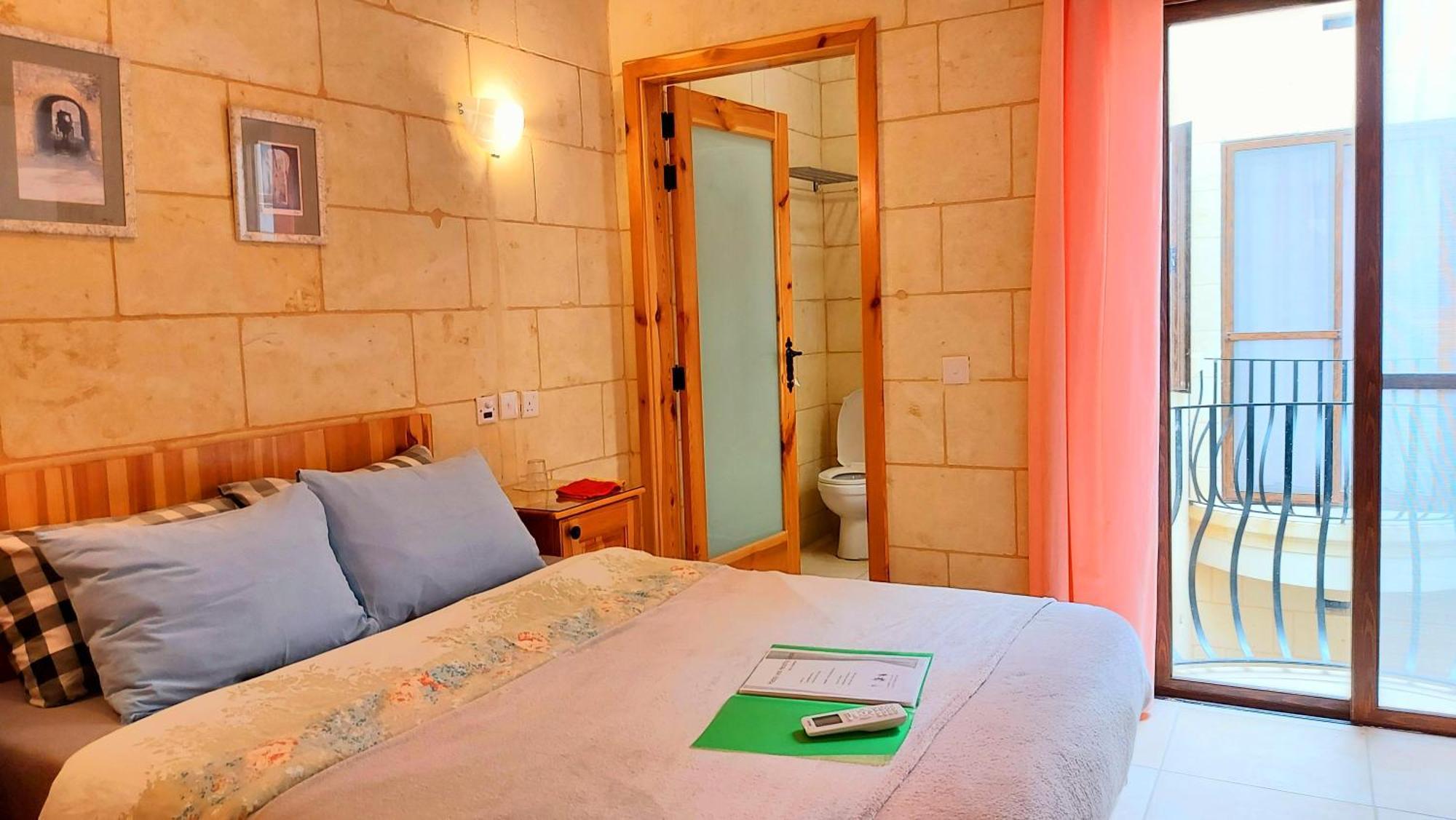 Happy & Healthy Gozo, Self-Check-In Guest House Victoria Habitación foto